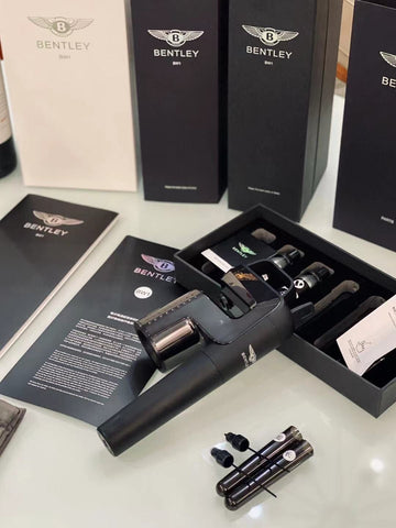 FIFN Wine Tasting Kit with Wine Aerator, Standard Needle, User Guide, Argon Gas Canisters (Set of 3), Needle Cleaning Solution, and Portable Bag - FIFN